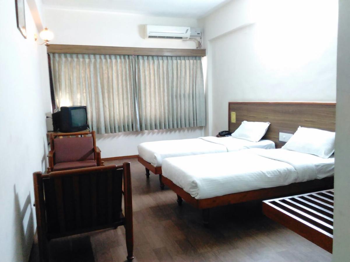 Hotel Sivaranjani Erode Exterior photo